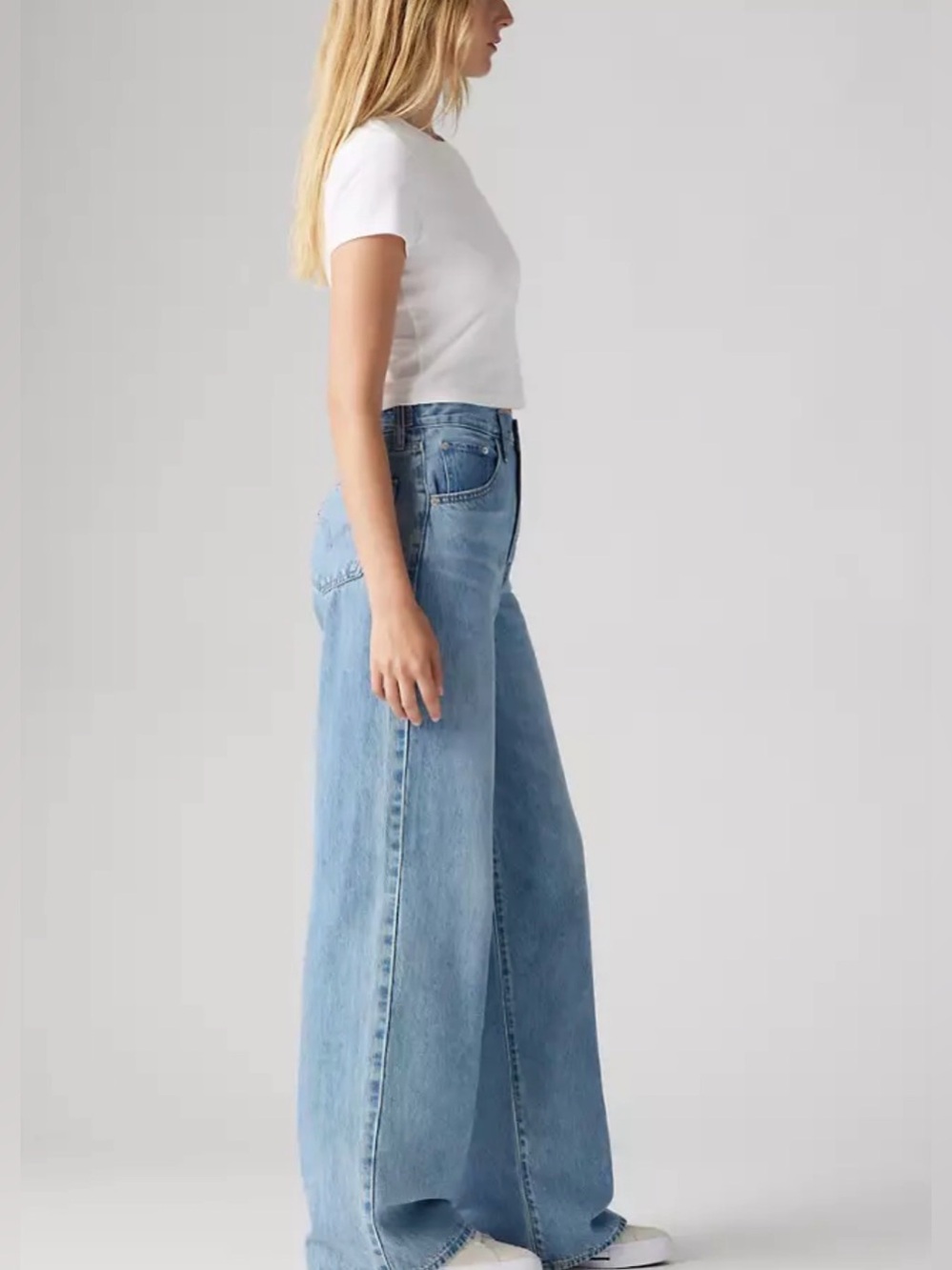 Levi’s Cinch Waist Baggy Jeans in “Invested Indigo” - Picture 3 of 3